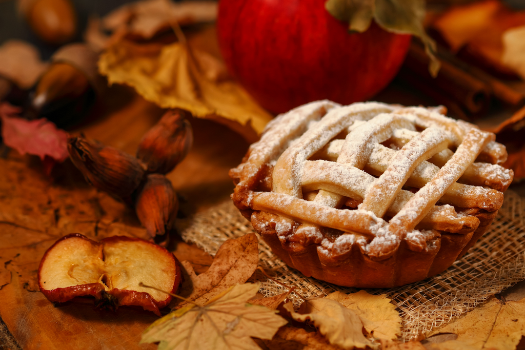 The Perfect Vegan Apple Pie for a Cosy Autumn Evening